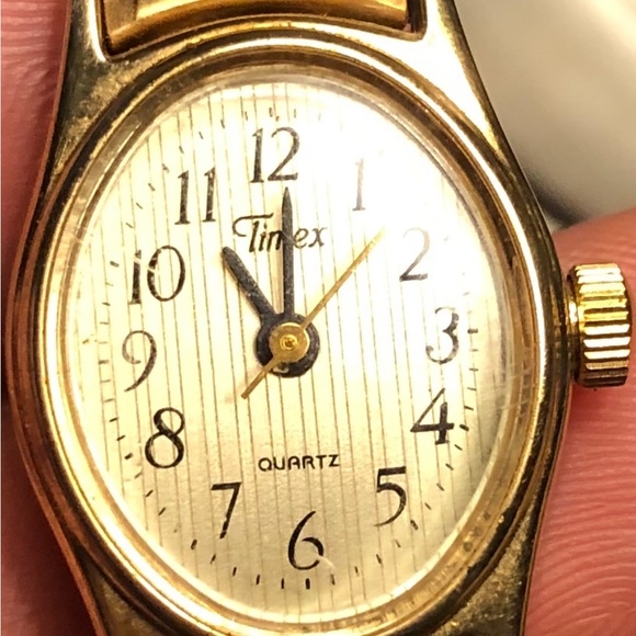 Vintage Ladies Timex Watch (N Cell & K Cell) Gold Tone - Picture 10 of 11